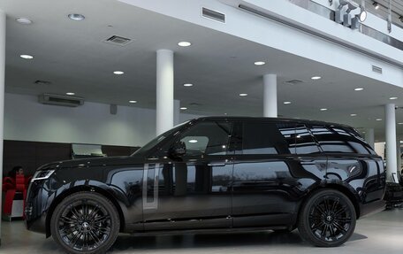 Land Rover Range Rover IV рестайлинг, 2025 год, 24 000 000 рублей, 3 фотография