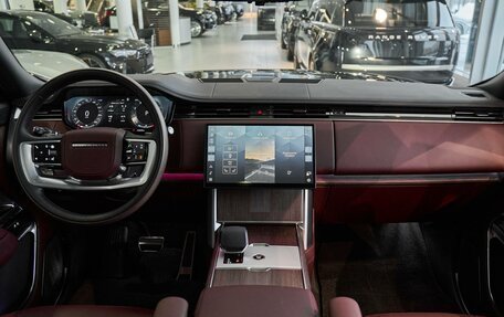 Land Rover Range Rover IV рестайлинг, 2025 год, 24 000 000 рублей, 10 фотография