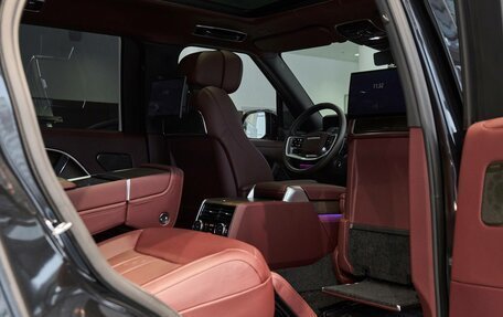 Land Rover Range Rover IV рестайлинг, 2025 год, 24 000 000 рублей, 13 фотография