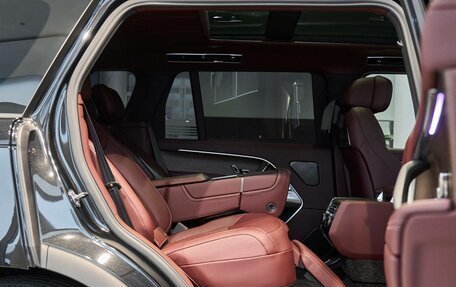 Land Rover Range Rover IV рестайлинг, 2025 год, 24 000 000 рублей, 12 фотография