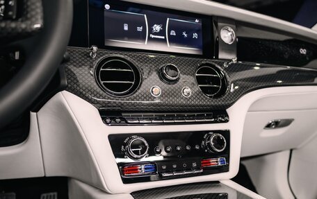 Rolls-Royce Ghost Series II рестайлинг, 2023 год, 42 790 000 рублей, 23 фотография