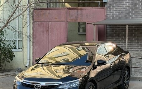 Toyota Camry, 2018 год, 2 900 000 рублей, 1 фотография