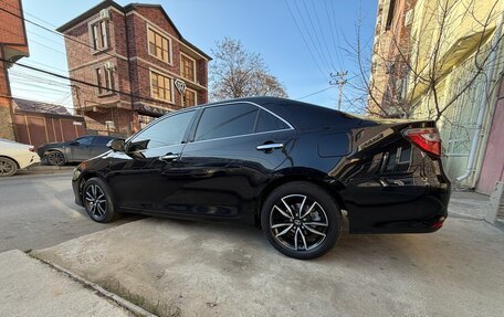 Toyota Camry, 2018 год, 2 900 000 рублей, 18 фотография