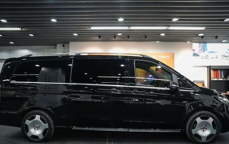 Mercedes-Benz V-Класс, 2025 год, 8 920 000 рублей, 5 фотография