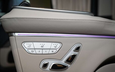 Mercedes-Benz V-Класс, 2025 год, 8 920 000 рублей, 31 фотография