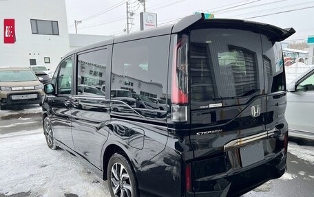 Honda Stepwgn IV, 2021 год, 2 108 000 рублей, 4 фотография