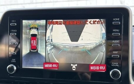 Toyota C-HR I рестайлинг, 2021 год, 1 574 000 рублей, 13 фотография