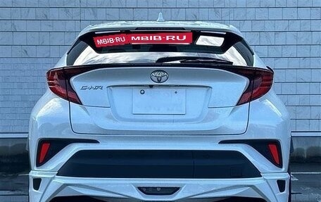 Toyota C-HR I рестайлинг, 2021 год, 1 574 000 рублей, 5 фотография