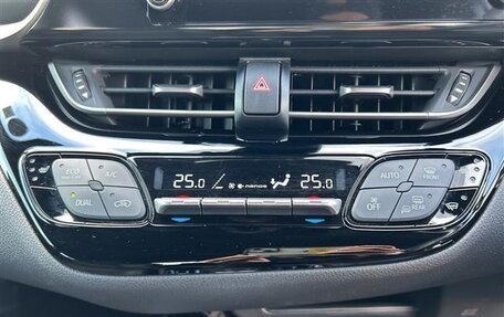 Toyota C-HR I рестайлинг, 2021 год, 1 574 000 рублей, 14 фотография