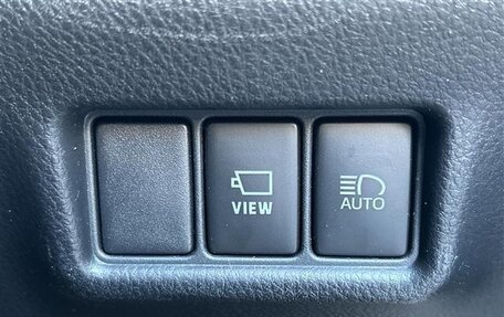 Toyota C-HR I рестайлинг, 2021 год, 1 574 000 рублей, 16 фотография