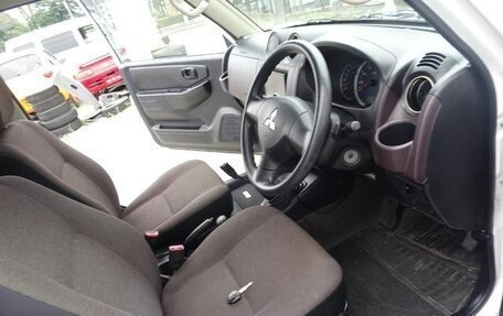 Mitsubishi Pajero Mini II, 2012 год, 580 000 рублей, 29 фотография