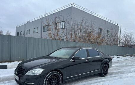 Mercedes-Benz S-Класс, 2006 год, 1 800 000 рублей, 4 фотография