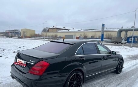 Mercedes-Benz S-Класс, 2006 год, 1 800 000 рублей, 2 фотография
