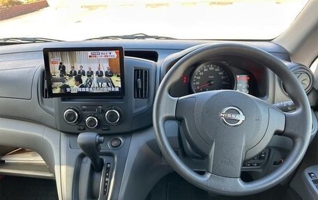 Nissan NV200, 2023 год, 1 870 000 рублей, 16 фотография