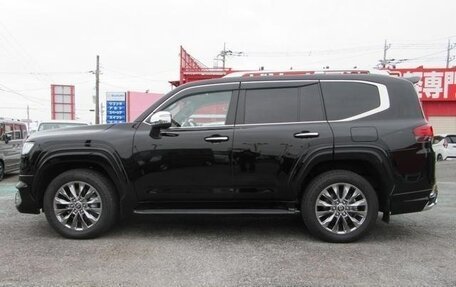 Toyota Land Cruiser, 2024 год, 10 350 000 рублей, 7 фотография