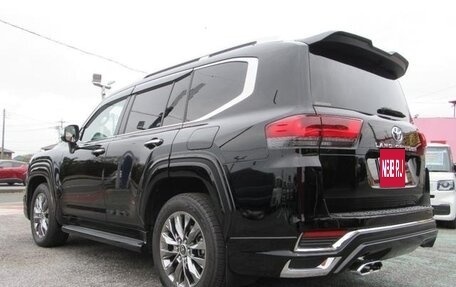 Toyota Land Cruiser, 2024 год, 10 350 000 рублей, 5 фотография