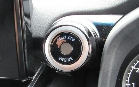 Toyota Land Cruiser, 2024 год, 10 350 000 рублей, 29 фотография