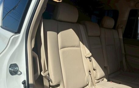 Toyota Land Cruiser Prado 150 рестайлинг 2, 2023 год, 6 530 000 рублей, 15 фотография