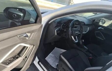 Audi Q3, 2023 год, 2 290 000 рублей, 10 фотография