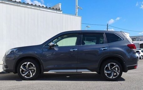 Subaru Forester, 2022 год, 2 440 000 рублей, 3 фотография