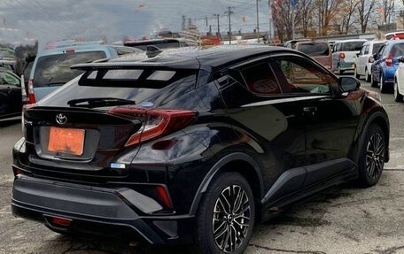 Toyota C-HR I рестайлинг, 2019 год, 1 450 000 рублей, 4 фотография