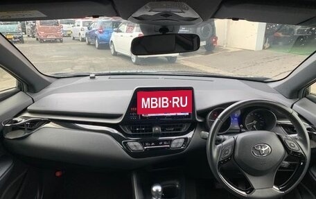 Toyota C-HR I рестайлинг, 2019 год, 1 450 000 рублей, 7 фотография