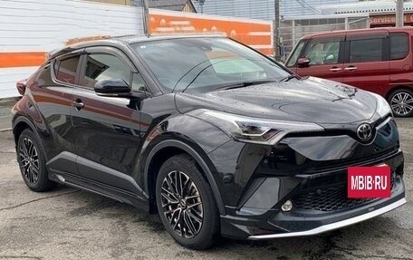 Toyota C-HR I рестайлинг, 2019 год, 1 450 000 рублей, 3 фотография