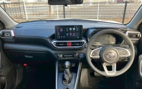 Toyota Raize I, 2023 год, 1 450 000 рублей, 6 фотография