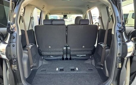 Toyota Sienta II, 2017 год, 1 020 000 рублей, 19 фотография