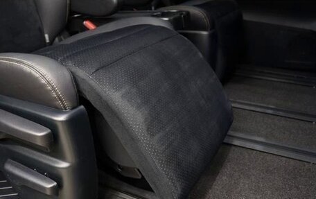 Toyota Alphard III, 2022 год, 5 750 000 рублей, 13 фотография