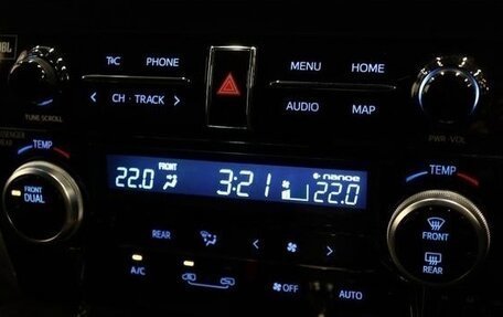 Toyota Alphard III, 2022 год, 5 750 000 рублей, 24 фотография