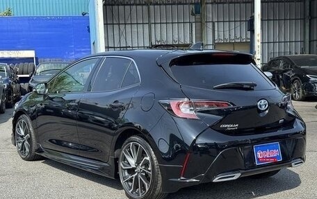 Toyota Corolla, 2022 год, 1 337 000 рублей, 3 фотография