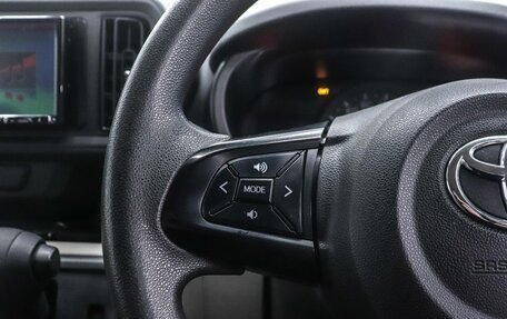 Toyota Passo III, 2017 год, 929 000 рублей, 11 фотография