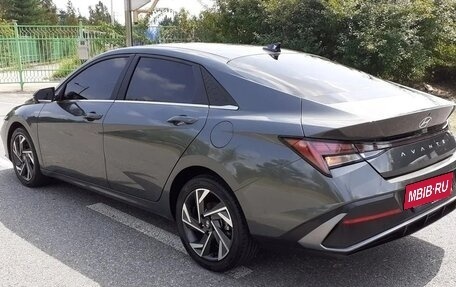 Hyundai Avante, 2022 год, 1 720 000 рублей, 2 фотография