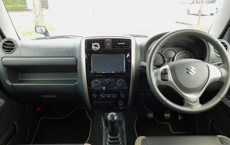 Suzuki Jimny, 2016 год, 850 000 рублей, 8 фотография