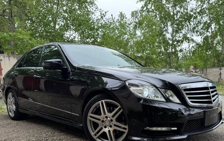 Mercedes-Benz E-Класс, 2012 год, 2 200 000 рублей, 1 фотография