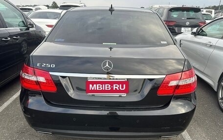 Mercedes-Benz E-Класс, 2012 год, 2 200 000 рублей, 4 фотография