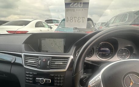 Mercedes-Benz E-Класс, 2012 год, 2 200 000 рублей, 7 фотография