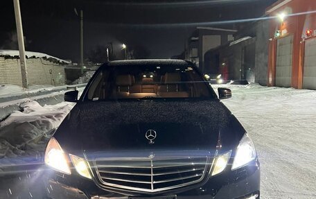 Mercedes-Benz E-Класс, 2012 год, 2 200 000 рублей, 10 фотография