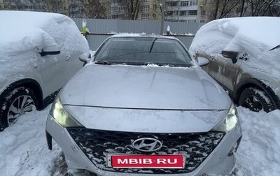 Hyundai Solaris II рестайлинг, 2020 год, 1 000 000 рублей, 1 фотография