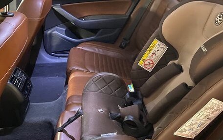 Volkswagen Passat B8 рестайлинг, 2016 год, 2 400 000 рублей, 15 фотография