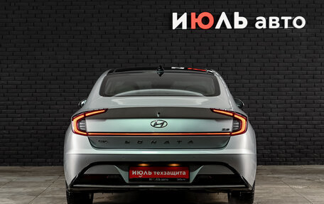 Hyundai Sonata VIII, 2021 год, 3 000 000 рублей, 5 фотография