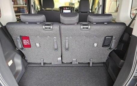 Toyota Tank I, 2019 год, 869 000 рублей, 9 фотография