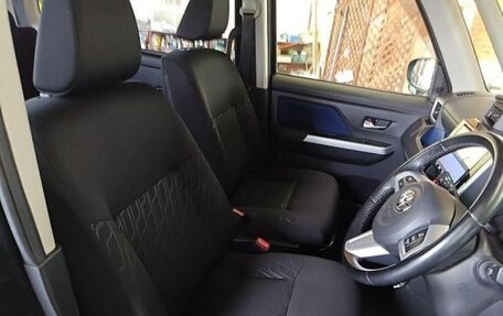 Toyota Tank I, 2019 год, 869 000 рублей, 21 фотография