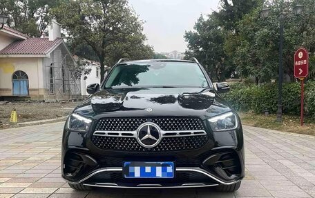 Mercedes-Benz GLE, 2024 год, 8 600 325 рублей, 2 фотография