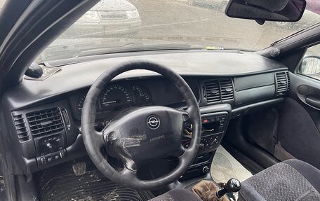 Opel Vectra B рестайлинг, 1997 год, 80 000 рублей, 5 фотография