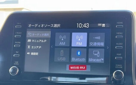 Toyota C-HR I рестайлинг, 2022 год, 1 636 000 рублей, 16 фотография