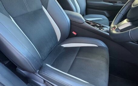 Toyota C-HR I рестайлинг, 2022 год, 1 636 000 рублей, 26 фотография