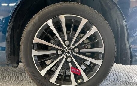 Toyota Roomy I, 2023 год, 1 165 000 рублей, 12 фотография