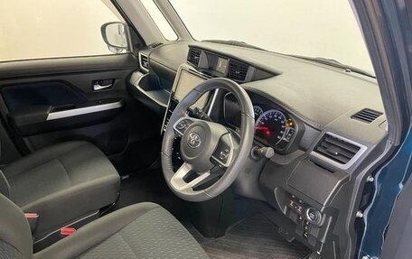 Toyota Roomy I, 2023 год, 1 165 000 рублей, 17 фотография